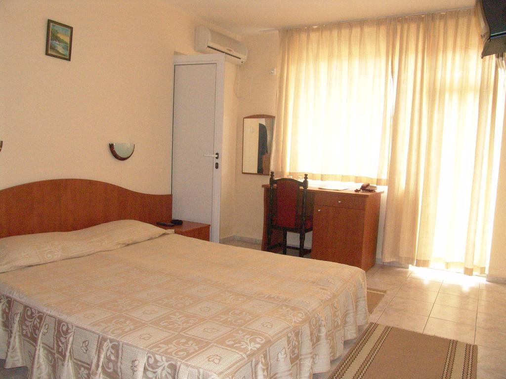 Hotel Andreev Nesebar Kamer foto